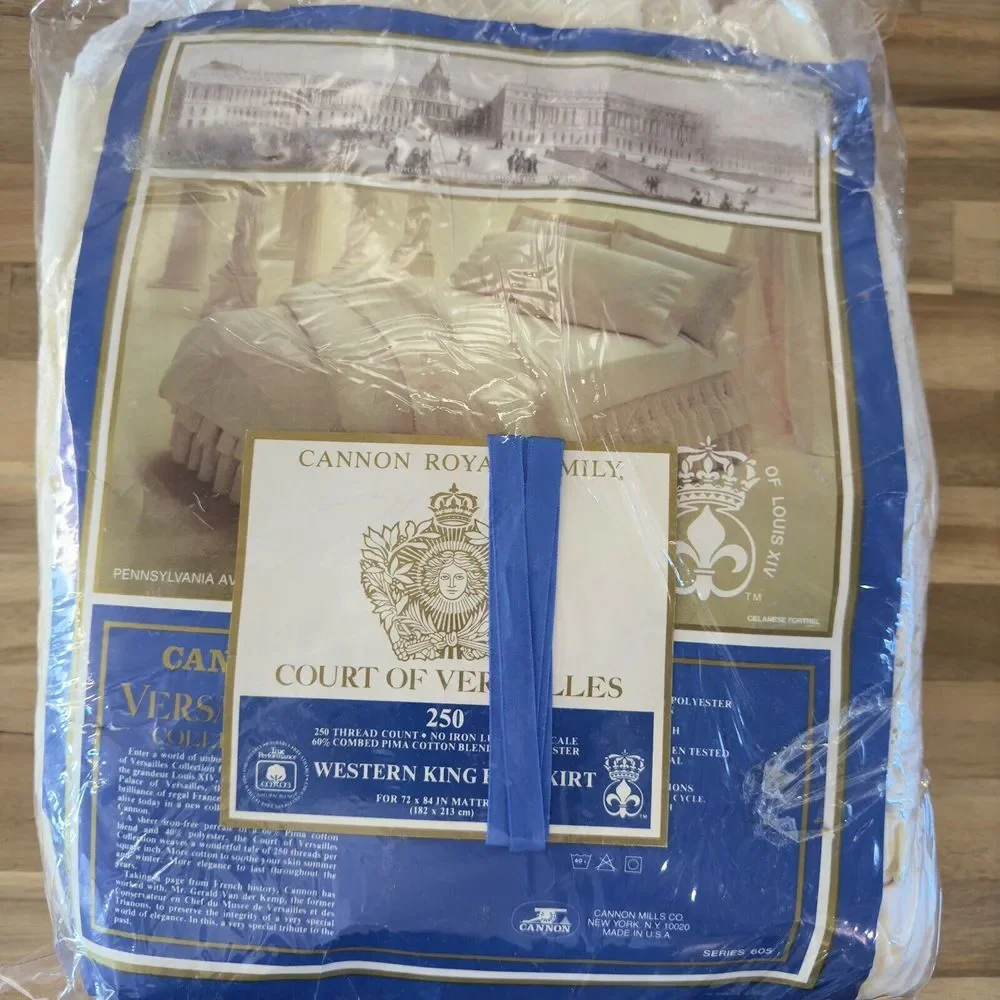 Court Of Versailles Cannon Royal KING‎ Ivory Embroidered Bed Skirt NOS